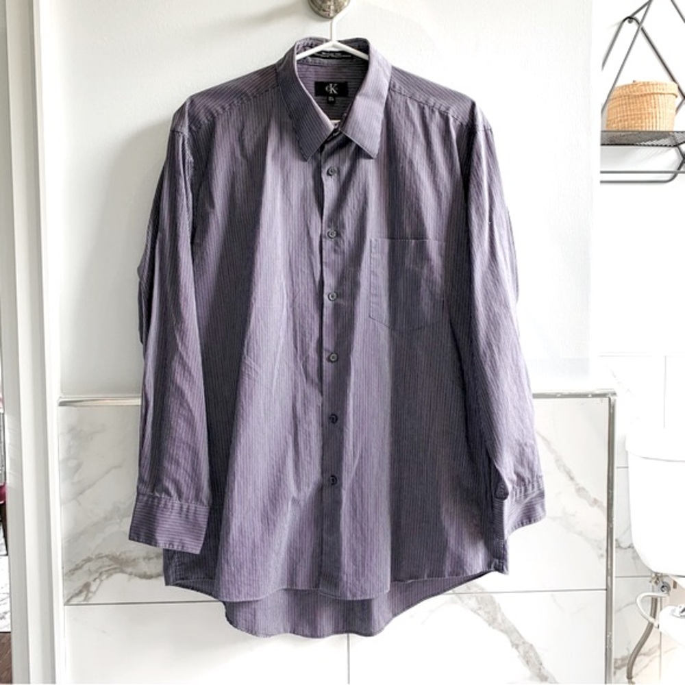 Vintage Calvin Klein Men’s Shirt.  Excellent Used Condition.